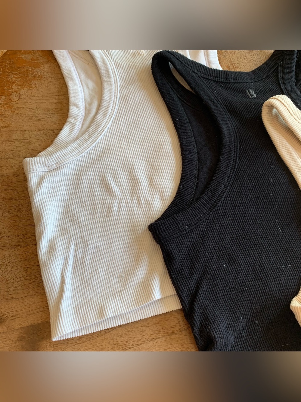 BuffBunny Ribbed Seamless Tank Bundle - Picture 4 of 4